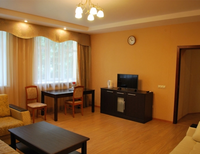 Люкс 2-местный 2-комнатный 2 корпус 3* - Санаторий «Зеленая роща» Уфа